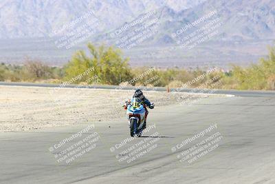 media/Apr-17-2022-CVMA (Sun) [[f474cfa795]]/Race 14 500 Supersport-350 Supersport (Holeshot)/